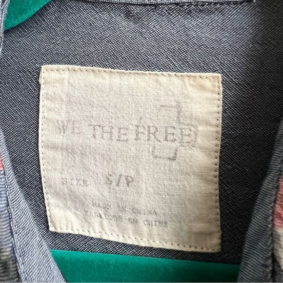 Free People We the Free plaid cotton shirt Size Small - Picture 4 of 4